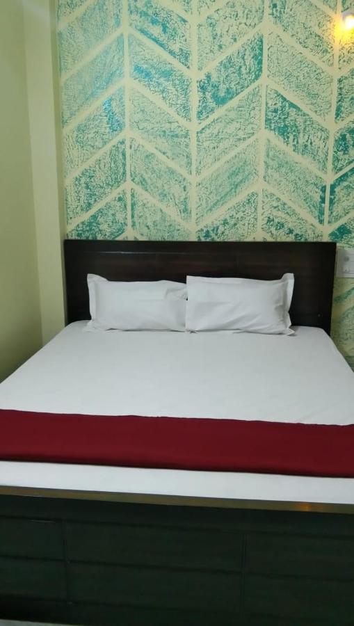 Dubby Indian Hotel Inn ! Puri Zewnętrze zdjęcie