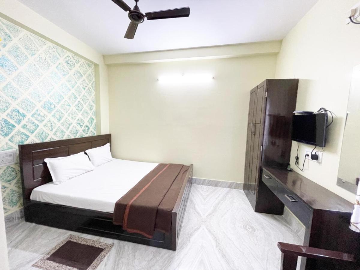 Dubby Indian Hotel Inn ! Puri Zewnętrze zdjęcie