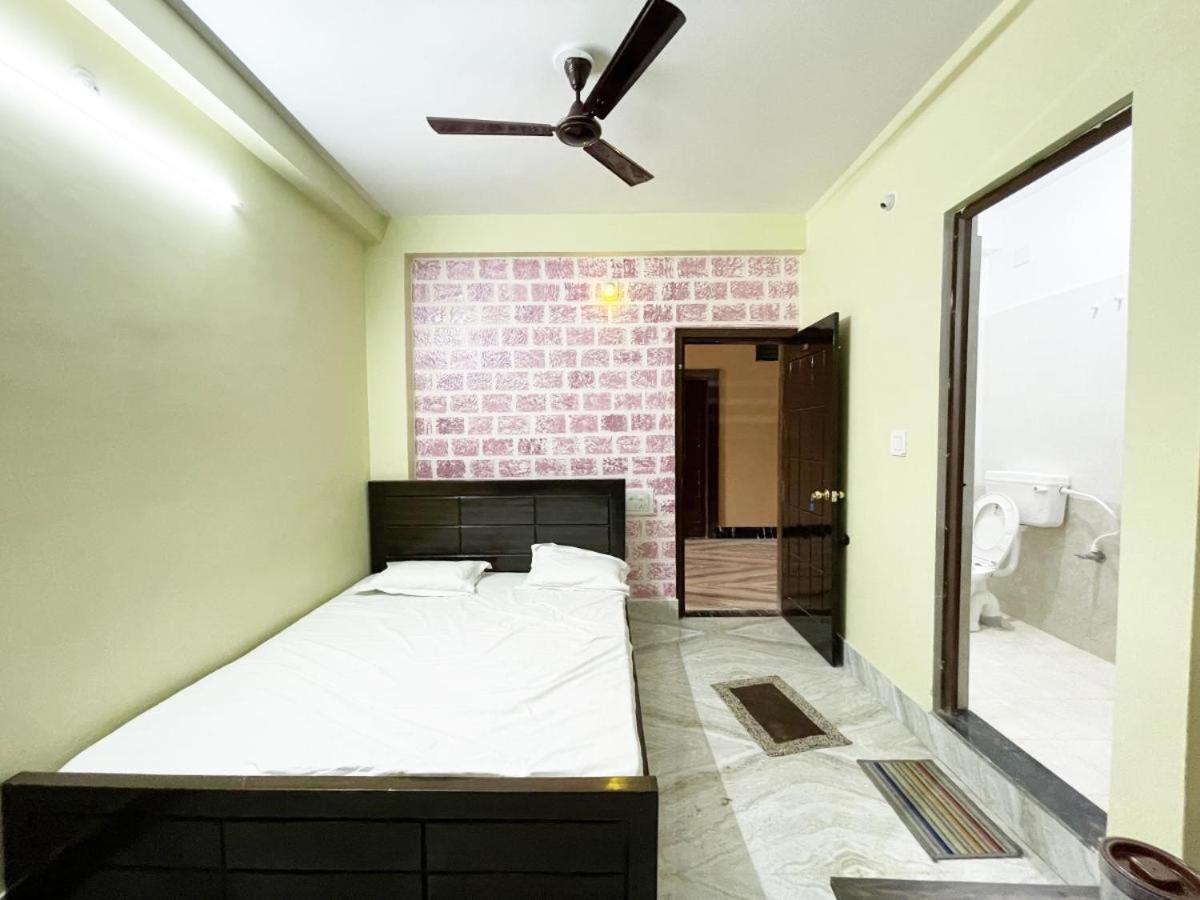 Dubby Indian Hotel Inn ! Puri Zewnętrze zdjęcie